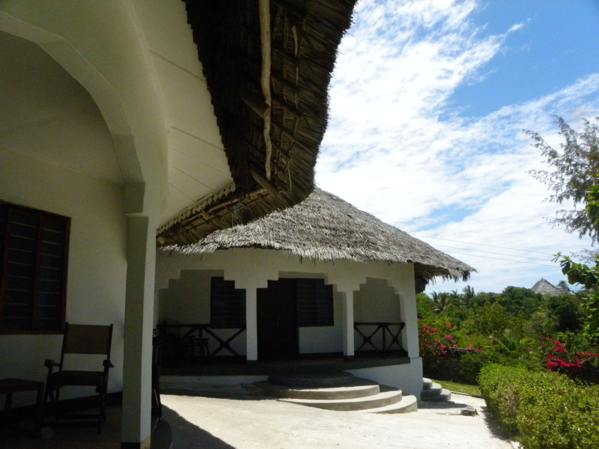 African Sun Sand Sea Beach Resort & Spa Bwejuu Εξωτερικό φωτογραφία