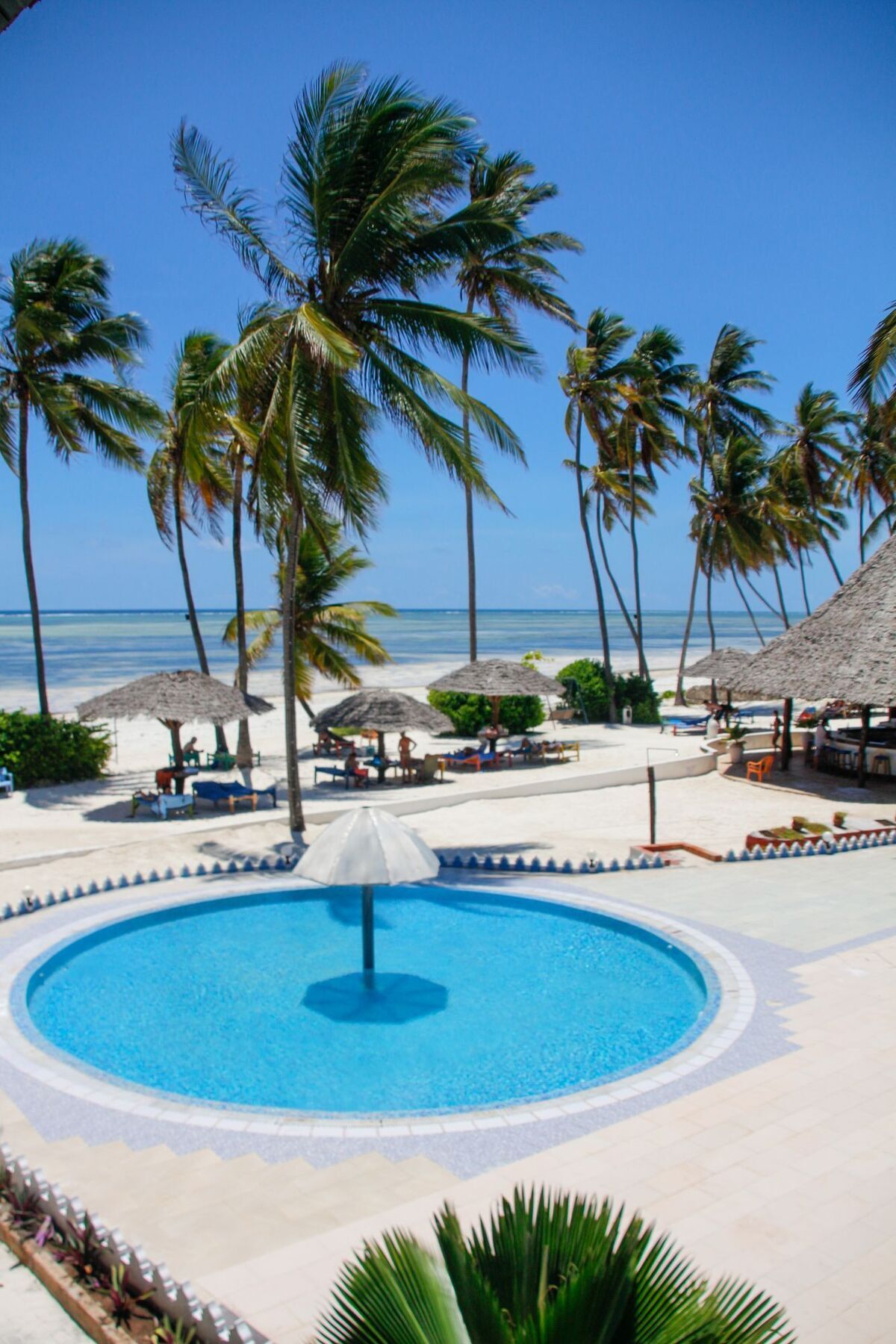 African Sun Sand Sea Beach Resort & Spa Bwejuu Εξωτερικό φωτογραφία