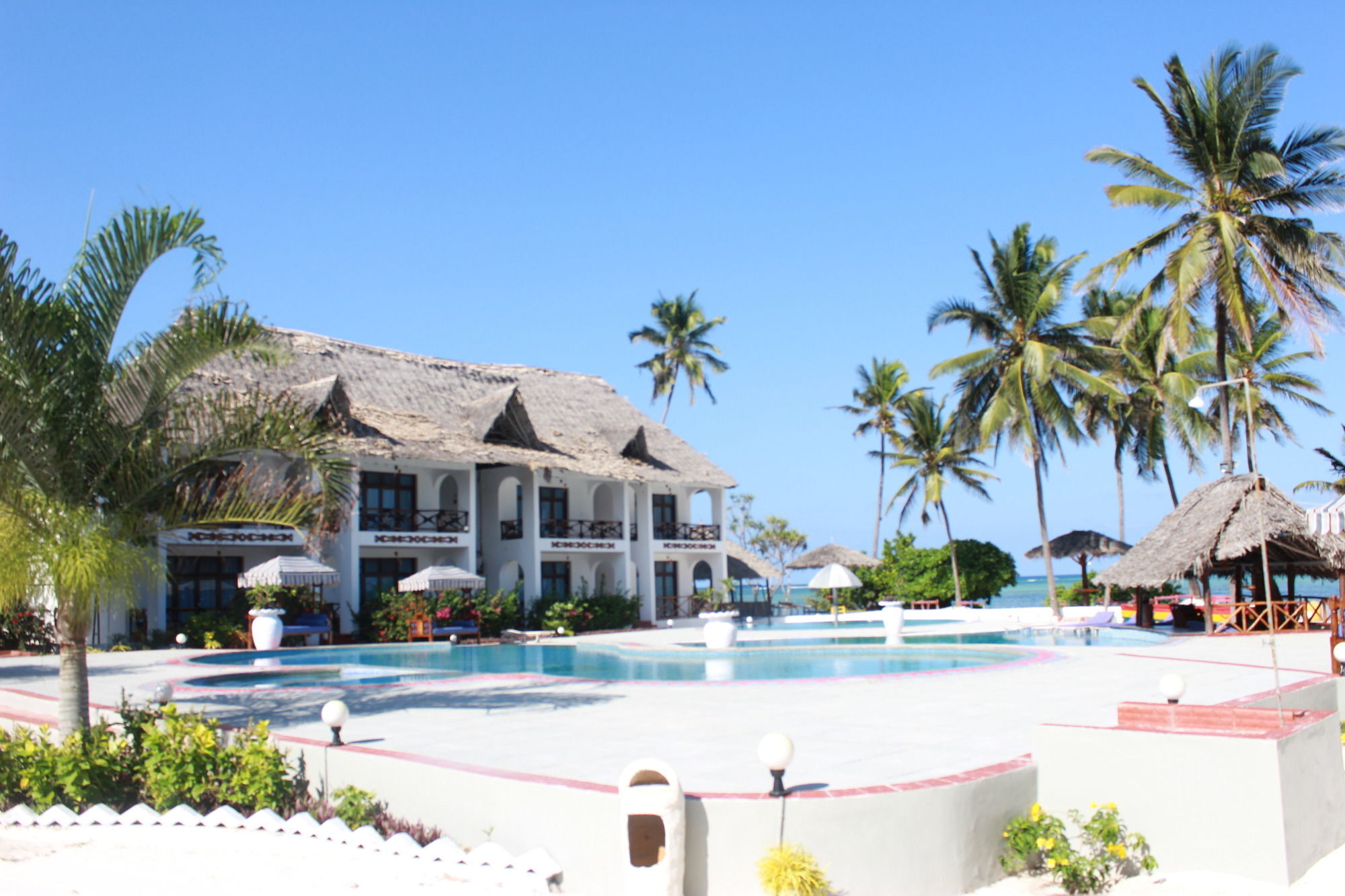 African Sun Sand Sea Beach Resort & Spa Bwejuu Εξωτερικό φωτογραφία